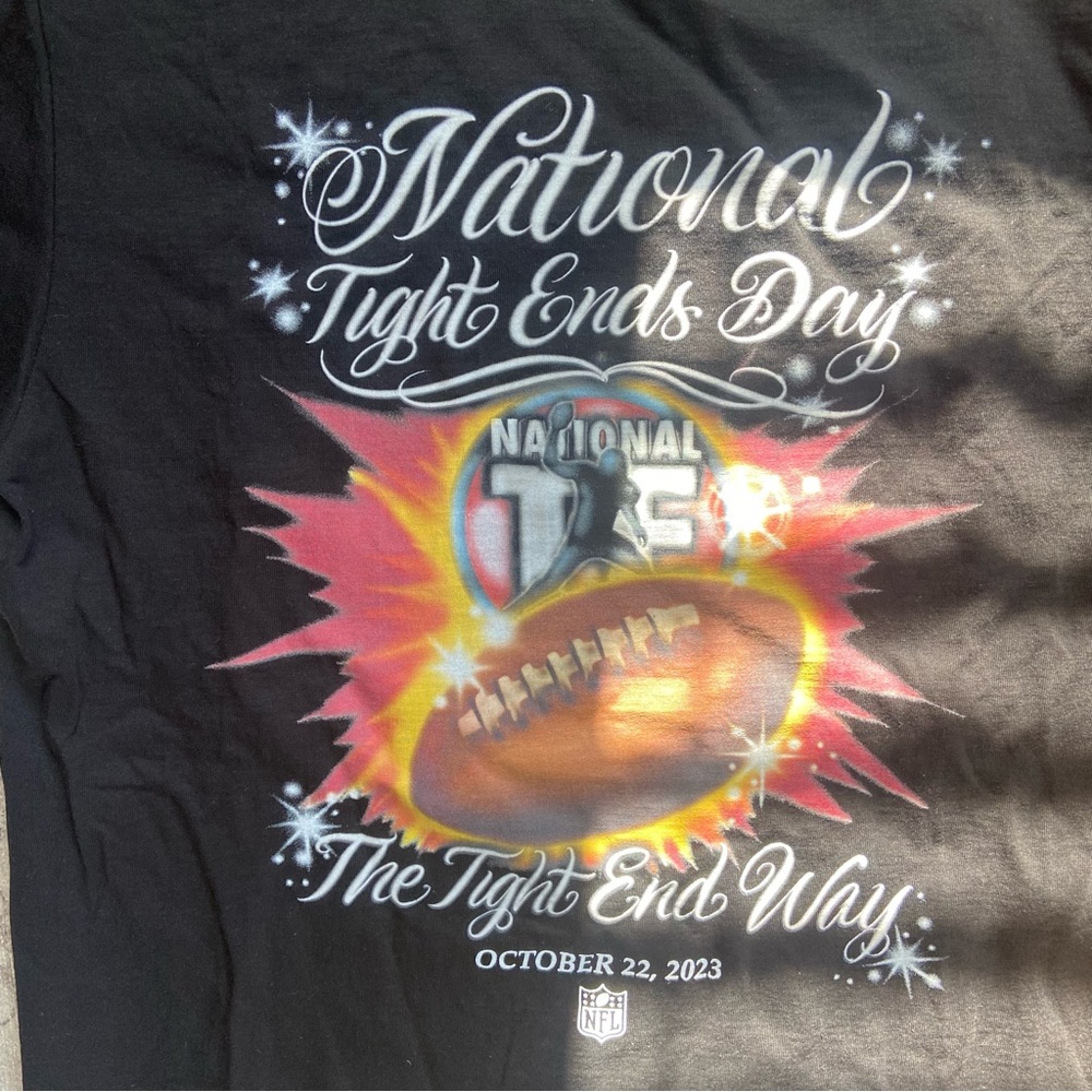 NFL National Tight End Day 2023 Black Tee size large new without tags